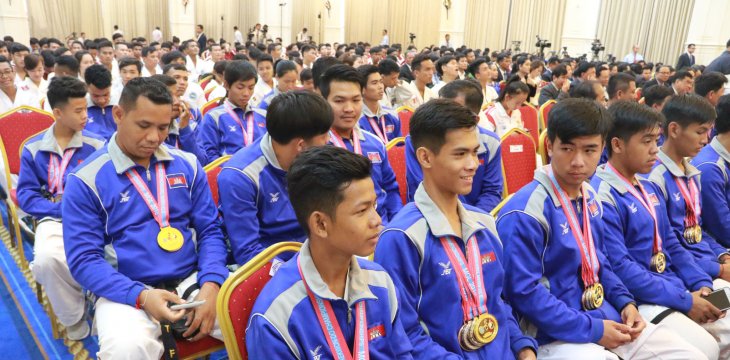 Welcome ceremony for Cambodian winners