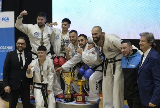 1st  World Kwan Gold Cup