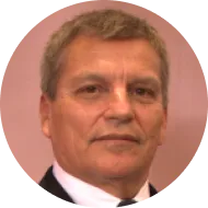 Grand Master <br>Enrique Deacon